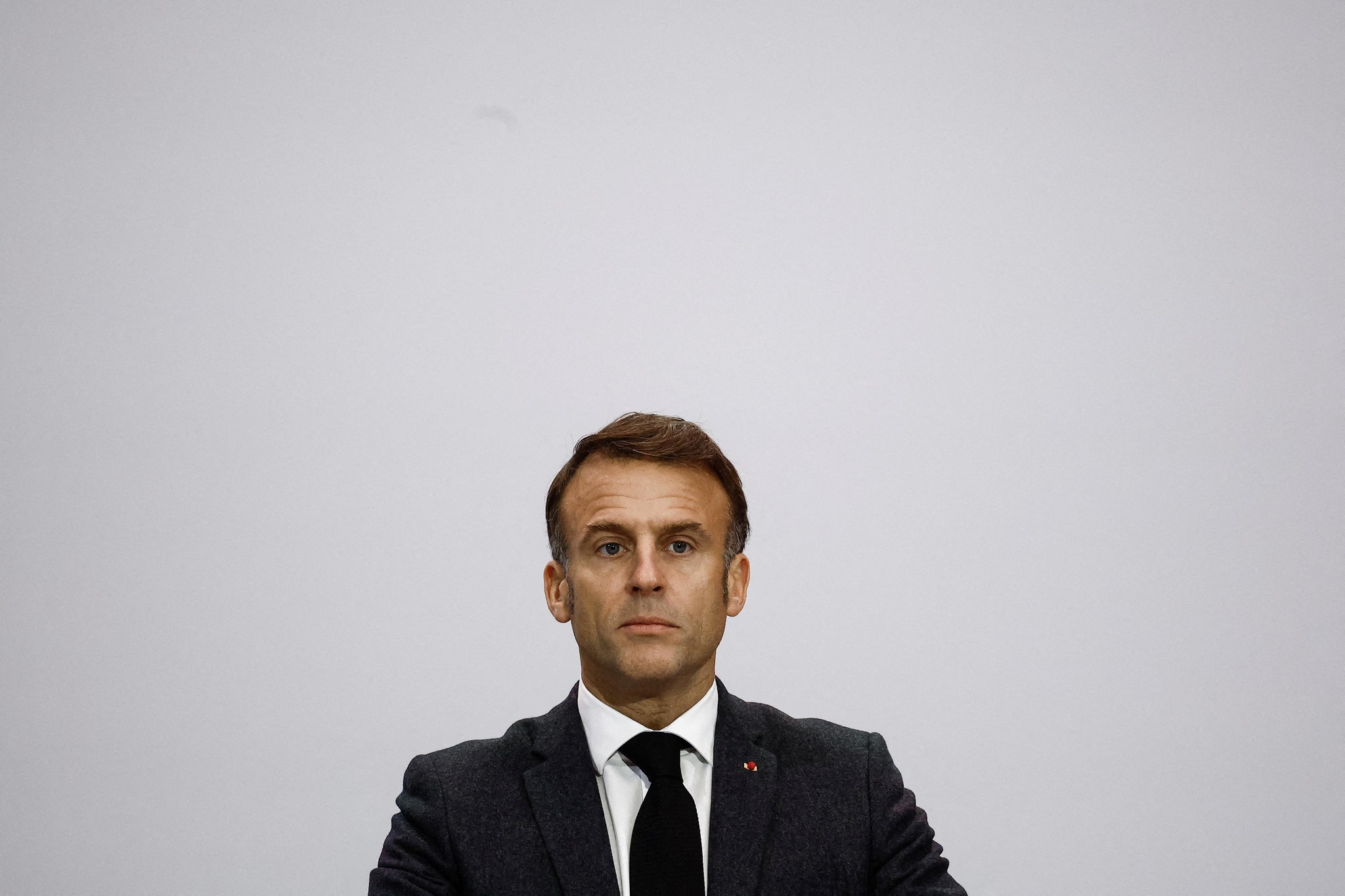 Emmanuel Macron lors d’un discours pour le 80e anniversaire de la Libération de Strasbourg au Palais Universitaire.
