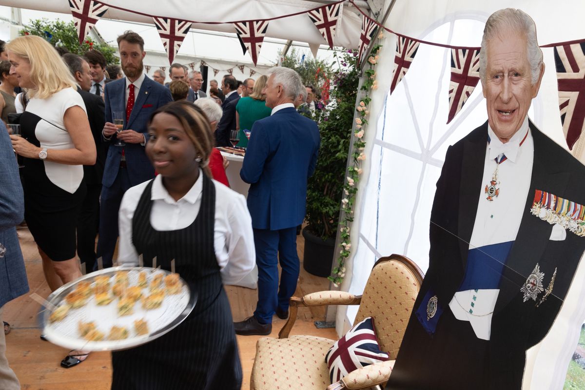 À la réception donnée par l’ambassade britannique en l’honneur de l’anniversaire officiel du  roi Charles III à Berne, le 22 juin 2023.