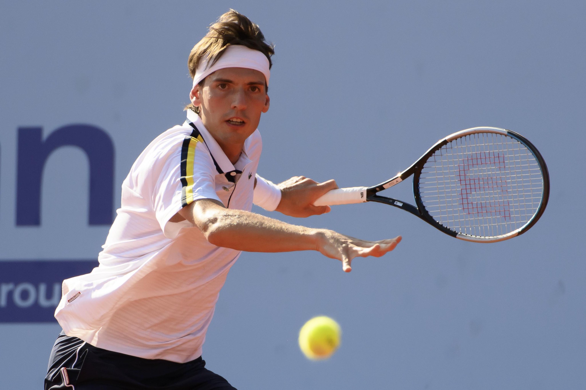 Hervorragender Start in die Sandplatz-Saison: Marc-Andrea Hüsler (in Gstaad 2021) macht dank zwei Turniersiegen in Mexiko innert eines Monats in der Weltrangliste 50 Positionen gut.