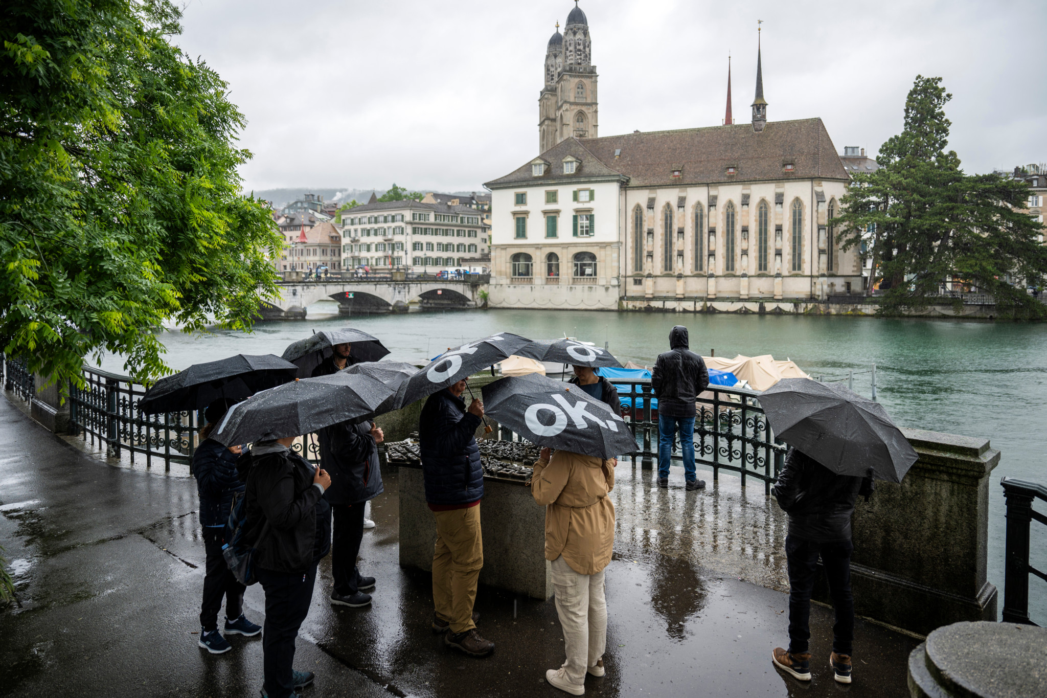 Nasskaltes Wetter: Schafskälte sorgt für Schnee bis 1800 Met