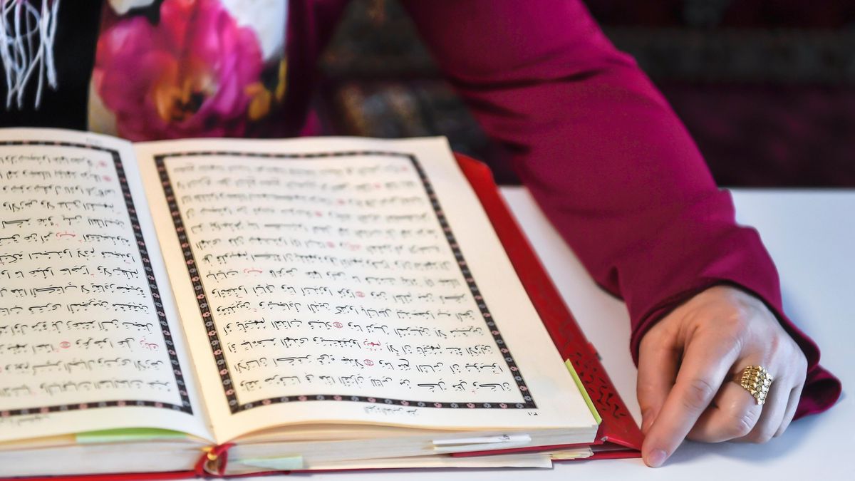 Irre Meldung aus der Schweiz!
Irakisches IS-Mitglied Osamah darf Identität ändern und jüdischen Name...