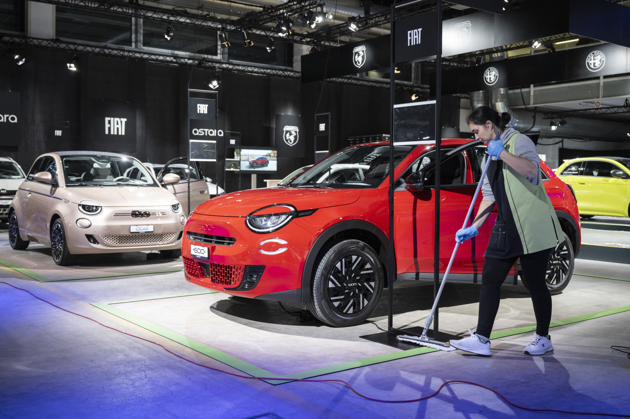 Auto-Schweiz: Neuwagen-Zulassungen auf Rekordtief