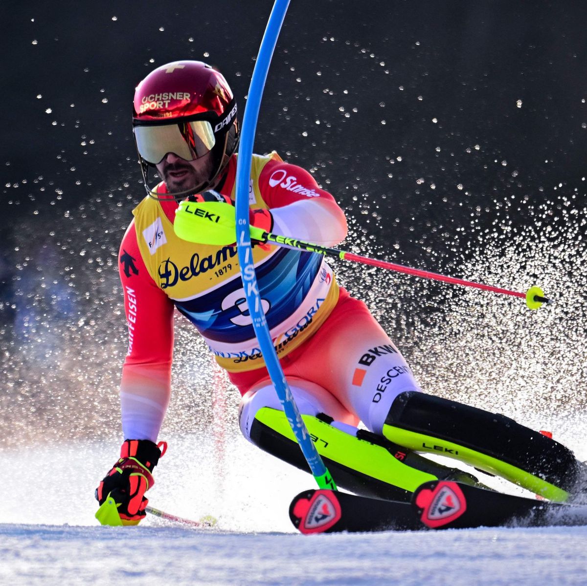 Loic Meillard de Suisse lors de la première manche du slalom masculin aux Championnats du monde de ski alpin FIS à Kranjska Gora, Slovénie, le 2 mars 2025.