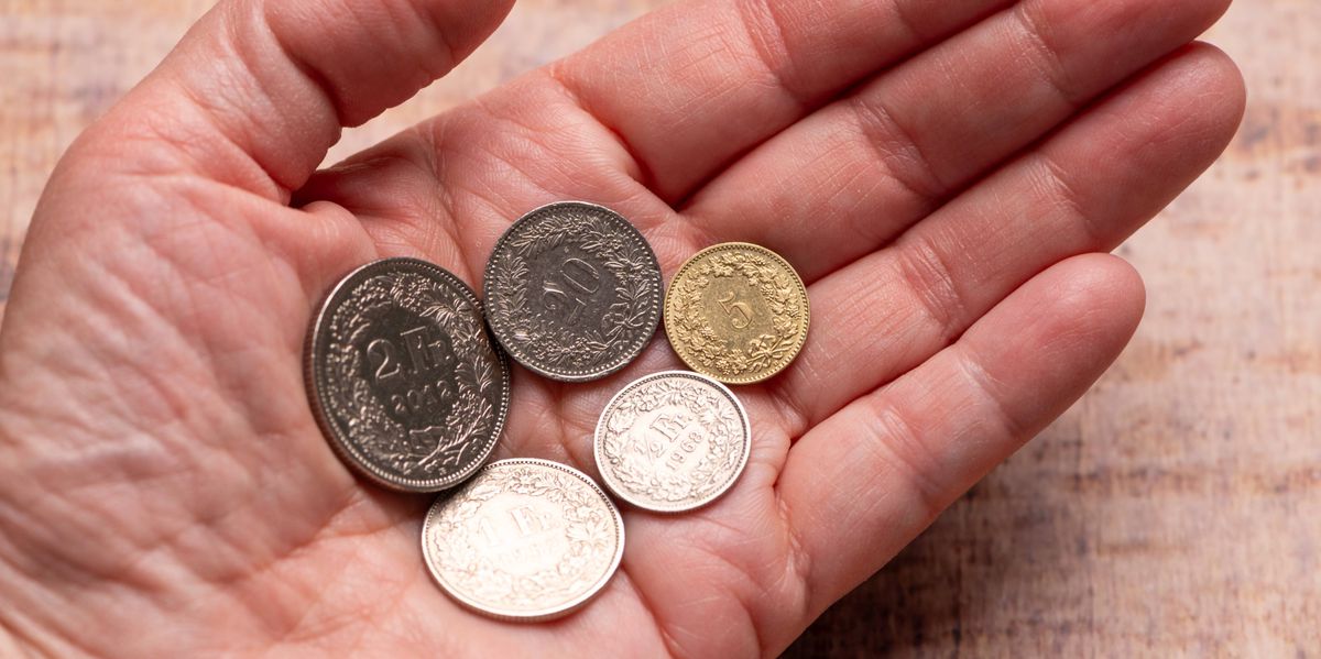 Fairness in Switzerland: Should a CEO be allowed to earn 300 times more?