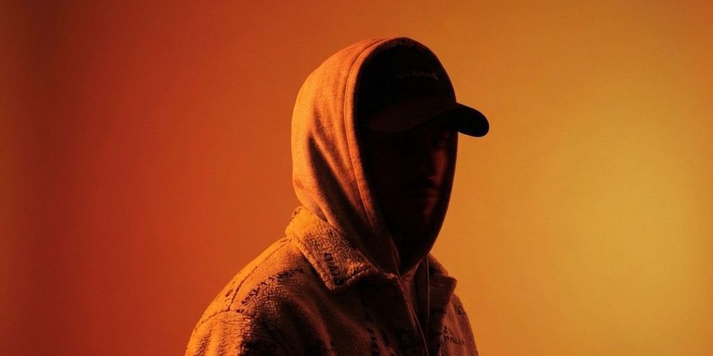 Mikeeysmind: Swede Achieves 320 Million Streams with AI