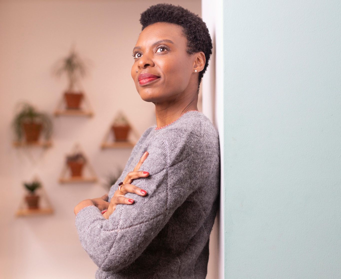 Sylvie Makela dans son salon de coiffure lausannois de Tribus Urbaines.