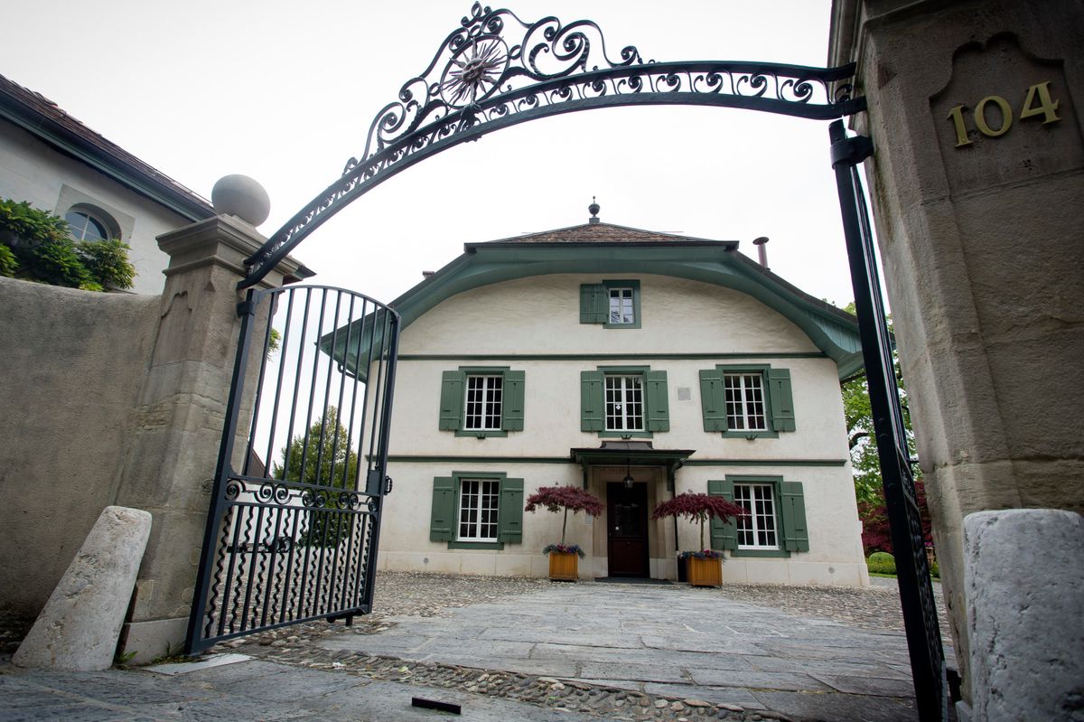 La mairie de Vandoeuvres, où le conseil municipal a voté en faveur de la première crèche de la commune.