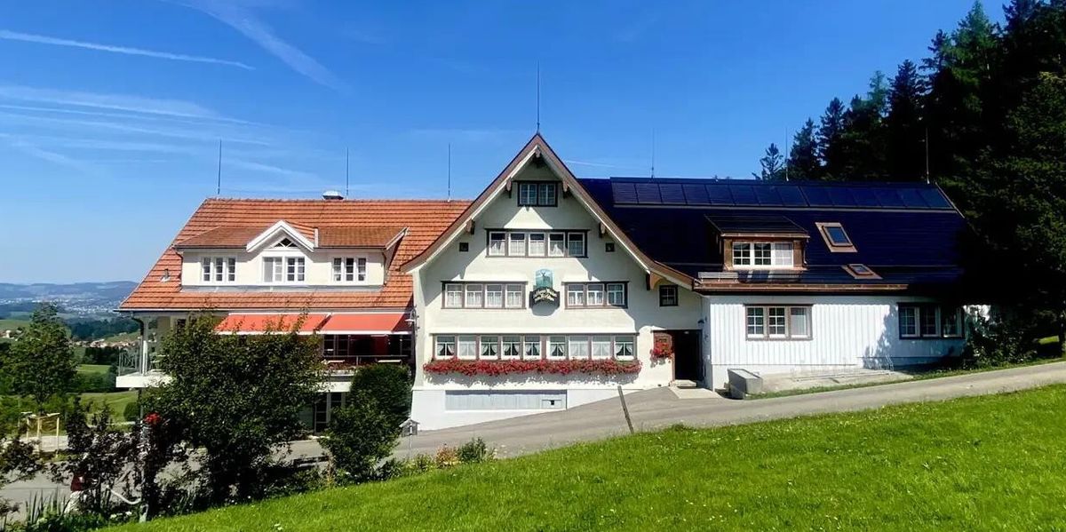 Jenni-deckt-auf-In-diesen-Wirtschaften-l-sst-es-sich-entspannt-zur-cklehnen-und-geniessen