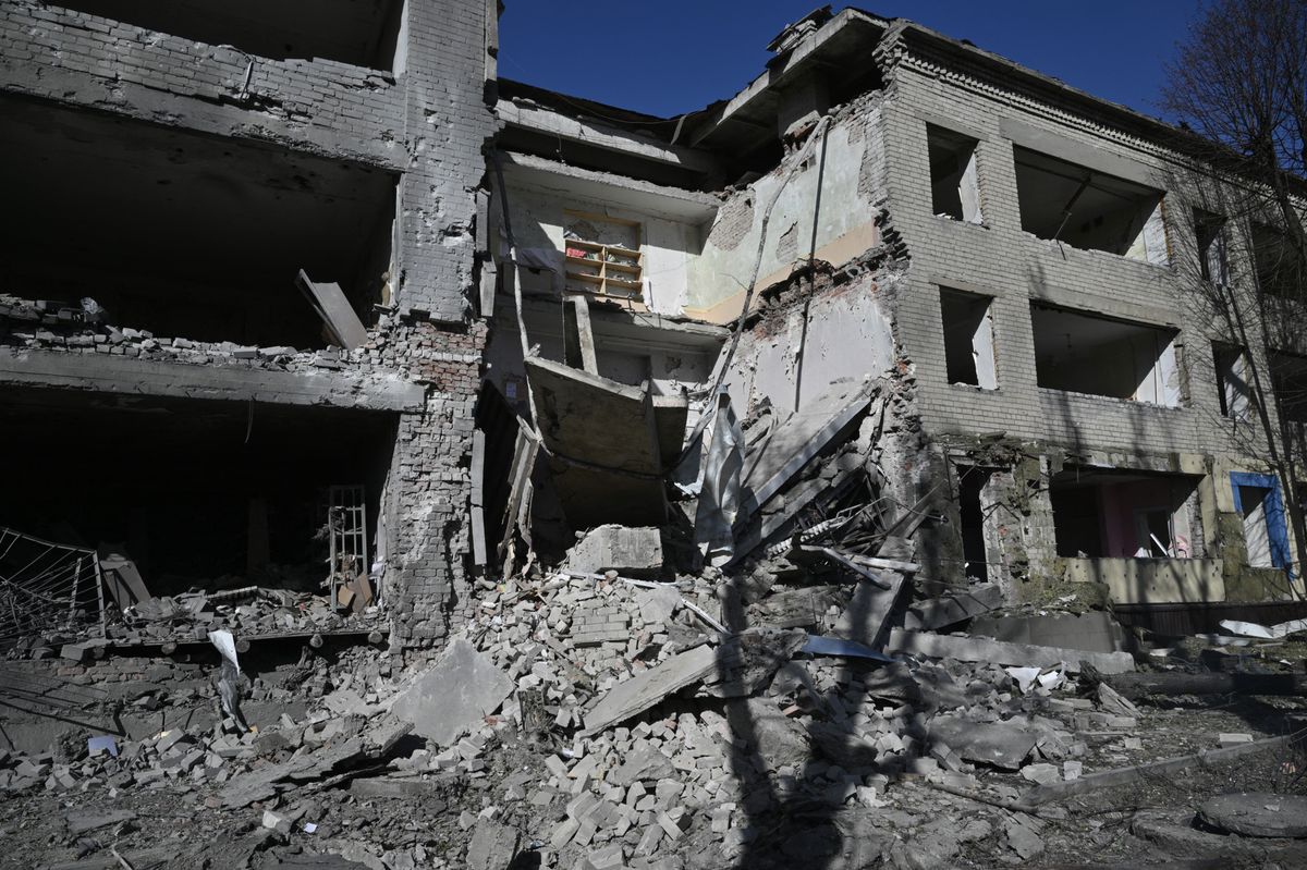 École détruite à Pokrovsk, région de Donetsk, après une frappe aérienne du 28 septembre 2024, dans le cadre de l'invasion russe de l'Ukraine.