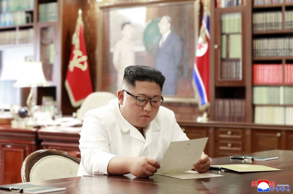 Kim a reçu une lettre «excellente» de Trump