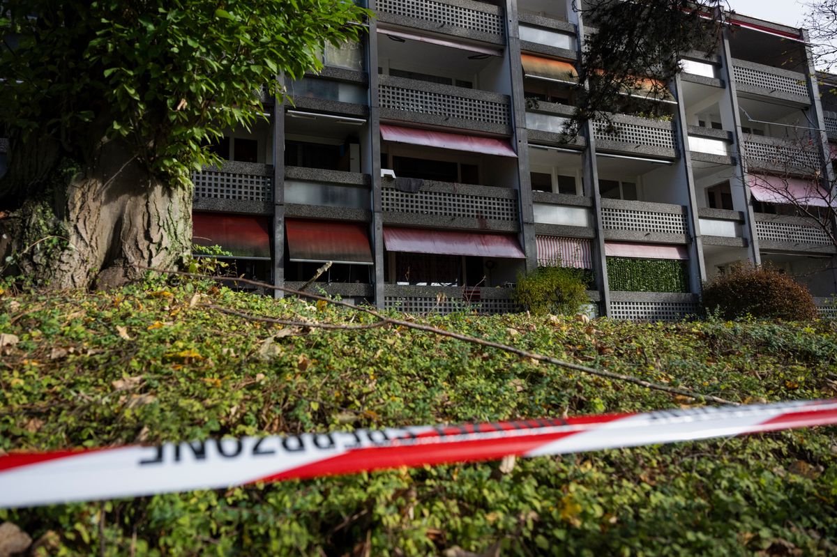 Polizei Einsatz wegen Auseinandersetzung am 10.11.2023 in Ittigen. Foto: Raphael Moser / Tamedia AG