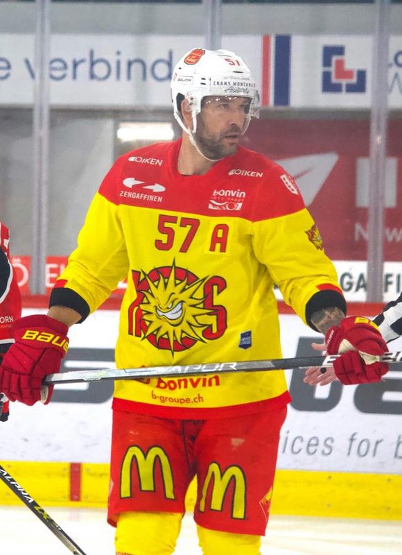 Depuis mardi, Goran Bezina a joué 1000 matches professionnels en Suisse.