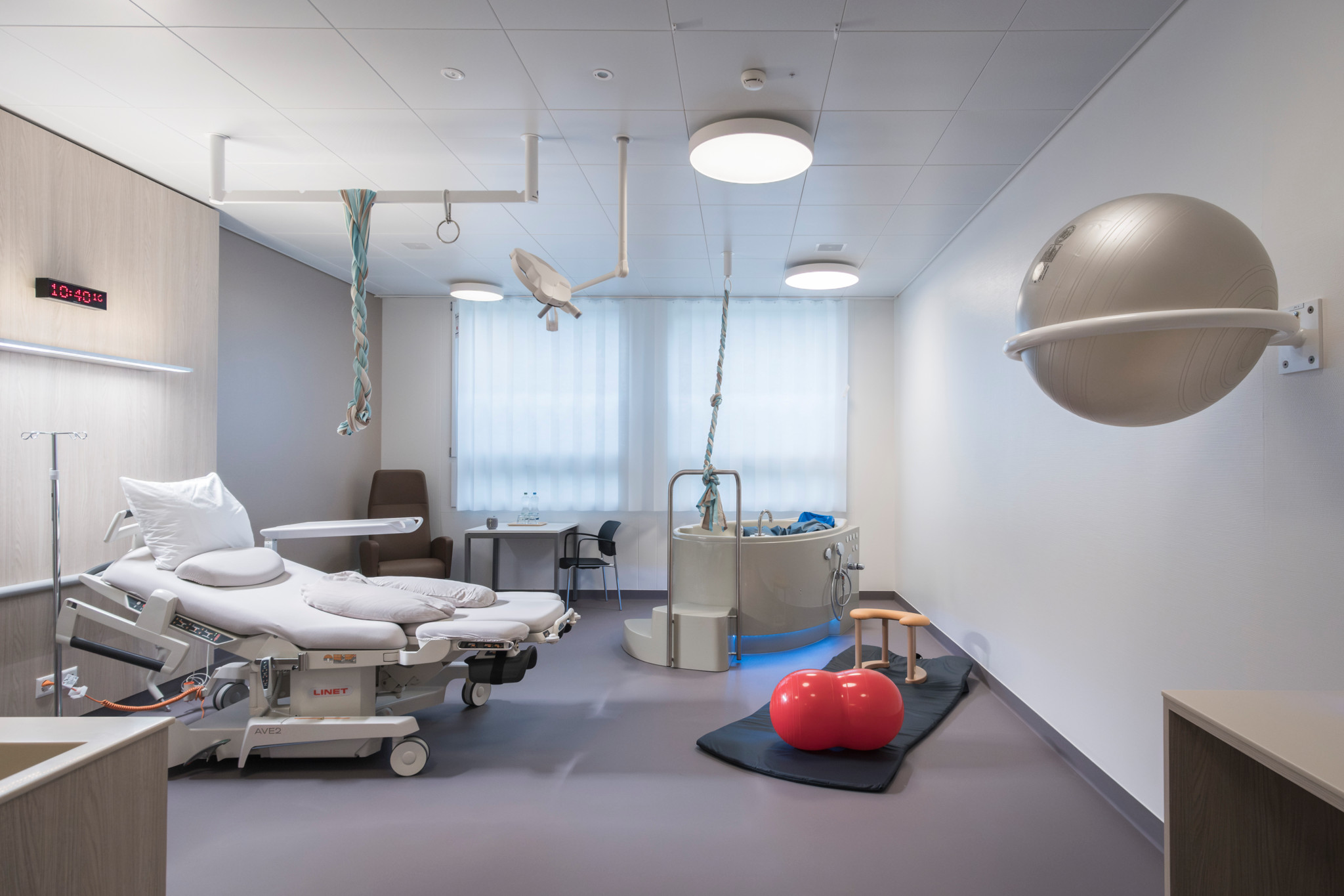 Maternité am Triemli Zürich zügelt Frauenklinik zieht in den Turm