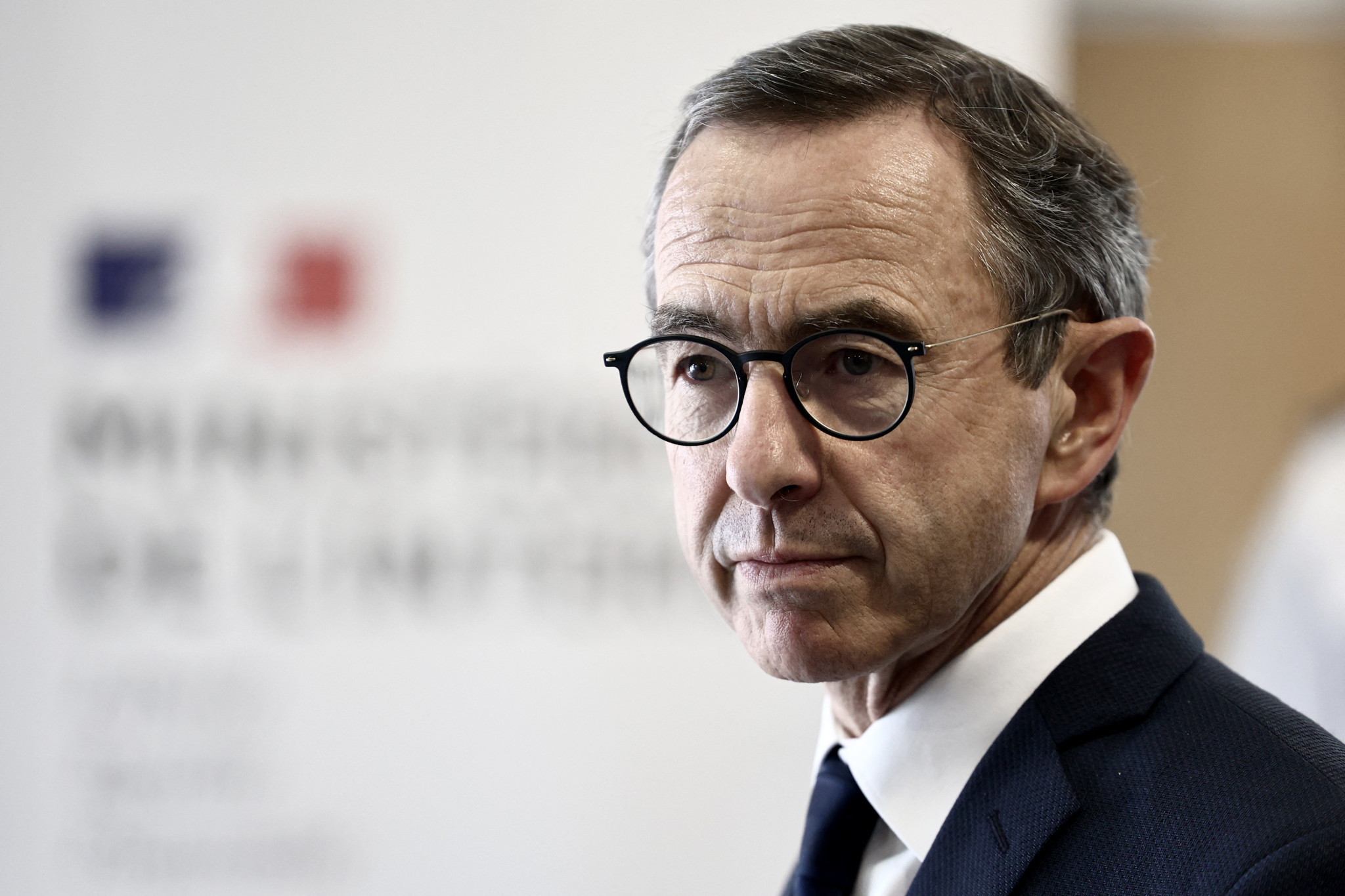 Le ministre de l’Intérieur français, Bruno Retailleau, lors d’une conférence de presse à Paris le 24 juillet 2025.