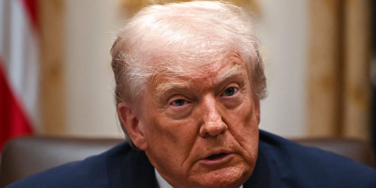 Trump attacks immigrants from Somalia and Ilhan Omar