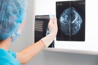 FuW-Analyse zum Halbjahresergebnis: Roche gewinnt an Momentum
