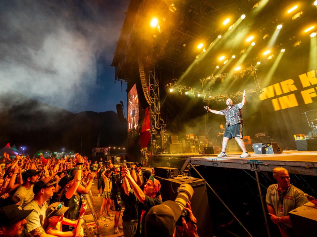 Zürich-Oerlikon: Böhsen Onkelz und Feine Sahne zeitgleich