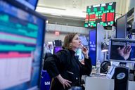 Globale Finanzmärkte: Fondsmanager bringen sich in Sicherheit