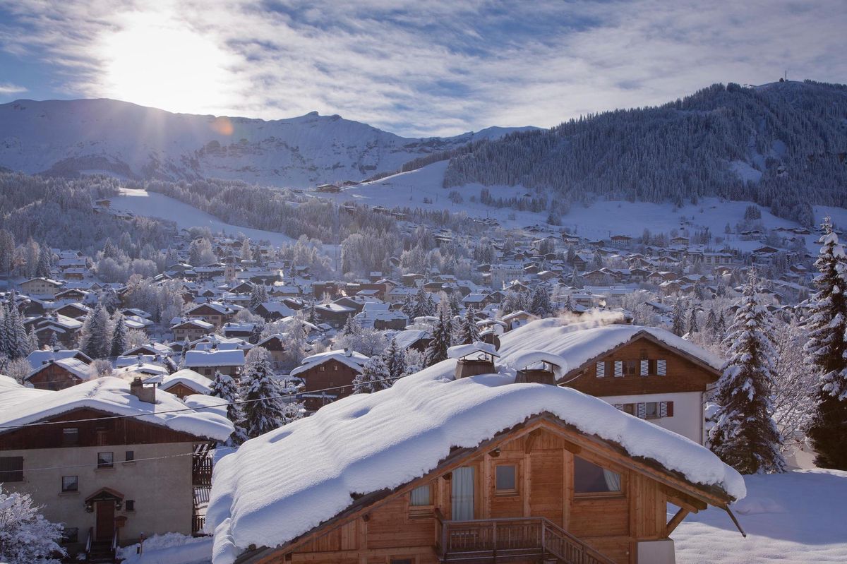 Le mètre carré dans le centre de la station évolue entre 18.000 et 20.000 euros. 