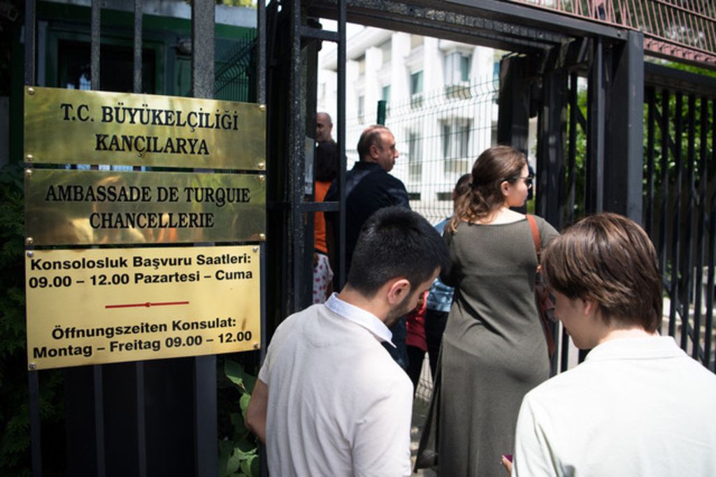 Huit binationaux encore retenus en Turquie