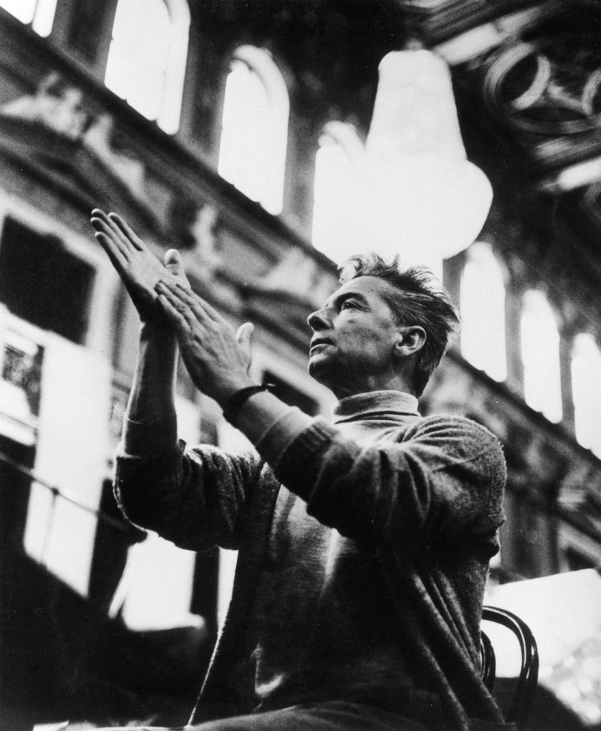 Premier artiste à avoir enregistré sur cd, Herbert von Karajan est le pionnier et le héros incontestable du support digital en musique classique.