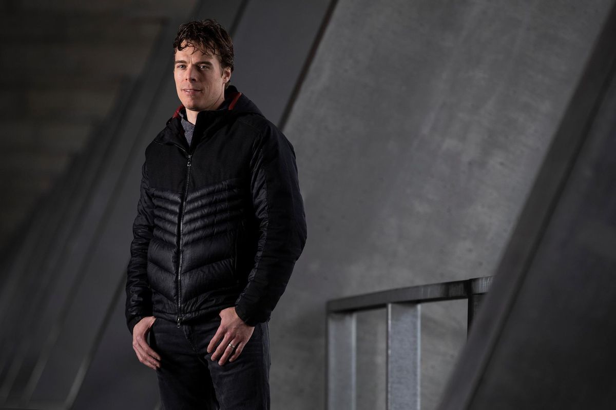 Jonas Hiller regrette que les dirigeants des clubs de National League prennent des décisions pour satisfaire des besoins individuels.