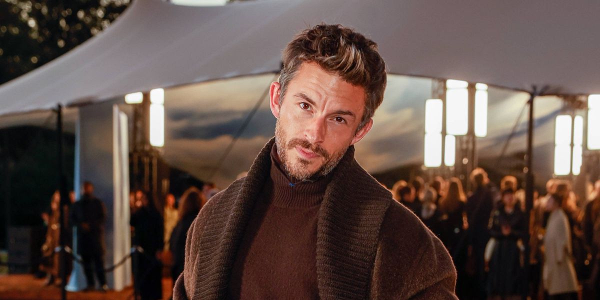 Jonathan Bailey: “Bridgerton” star is “Sexiest Man Alive”