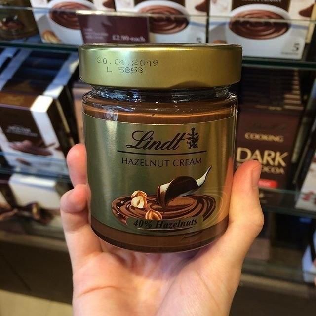Die «Hazelnut Cream» von Lindt könnte bald den Detailhandel erobern. Die «Hazelnut Cream» von Lindt könnte bald den Detailhandel erobern.