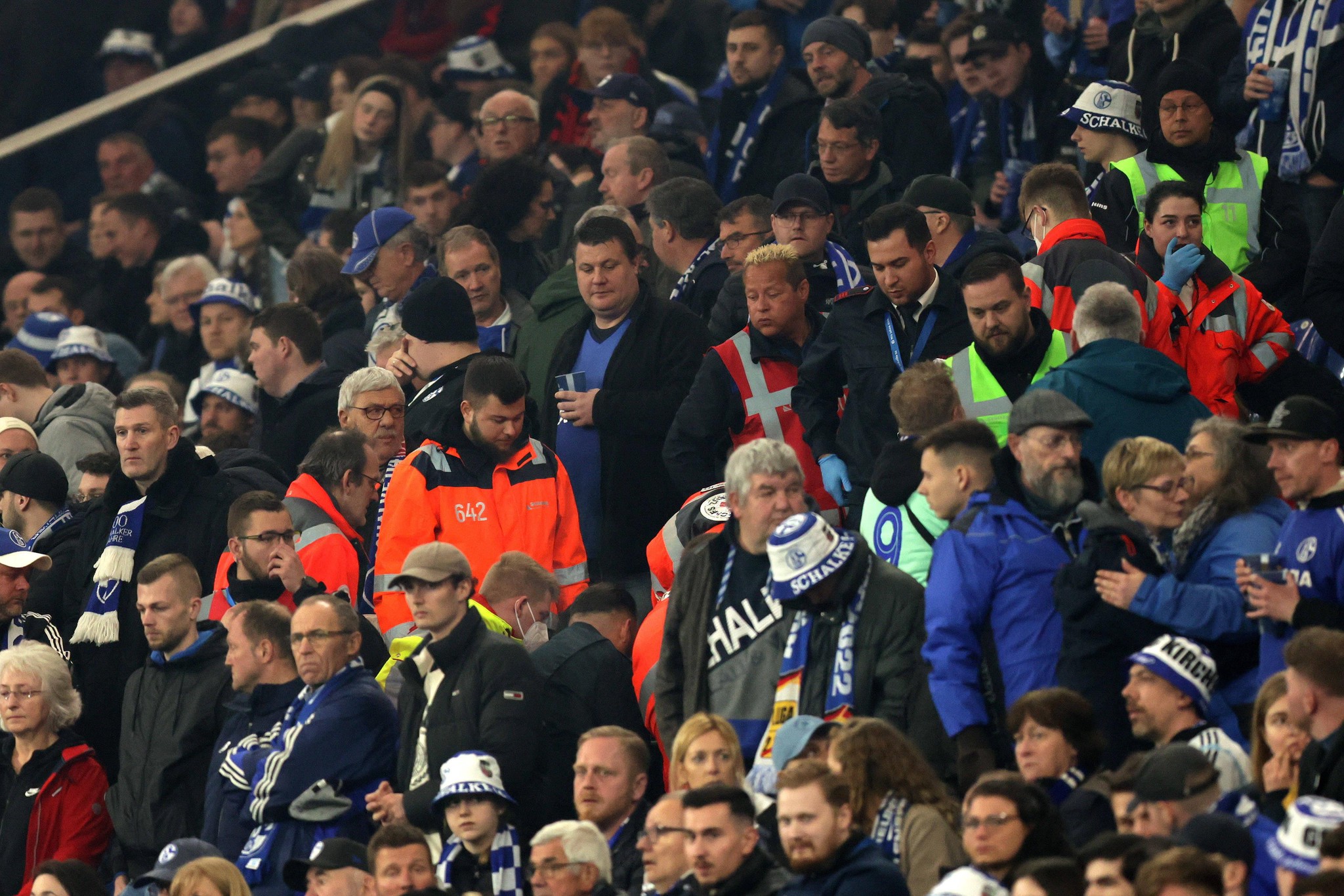 FC Schalke 04 in Trauer: Fanverlust erschüttert die Fußballgemeinschaft