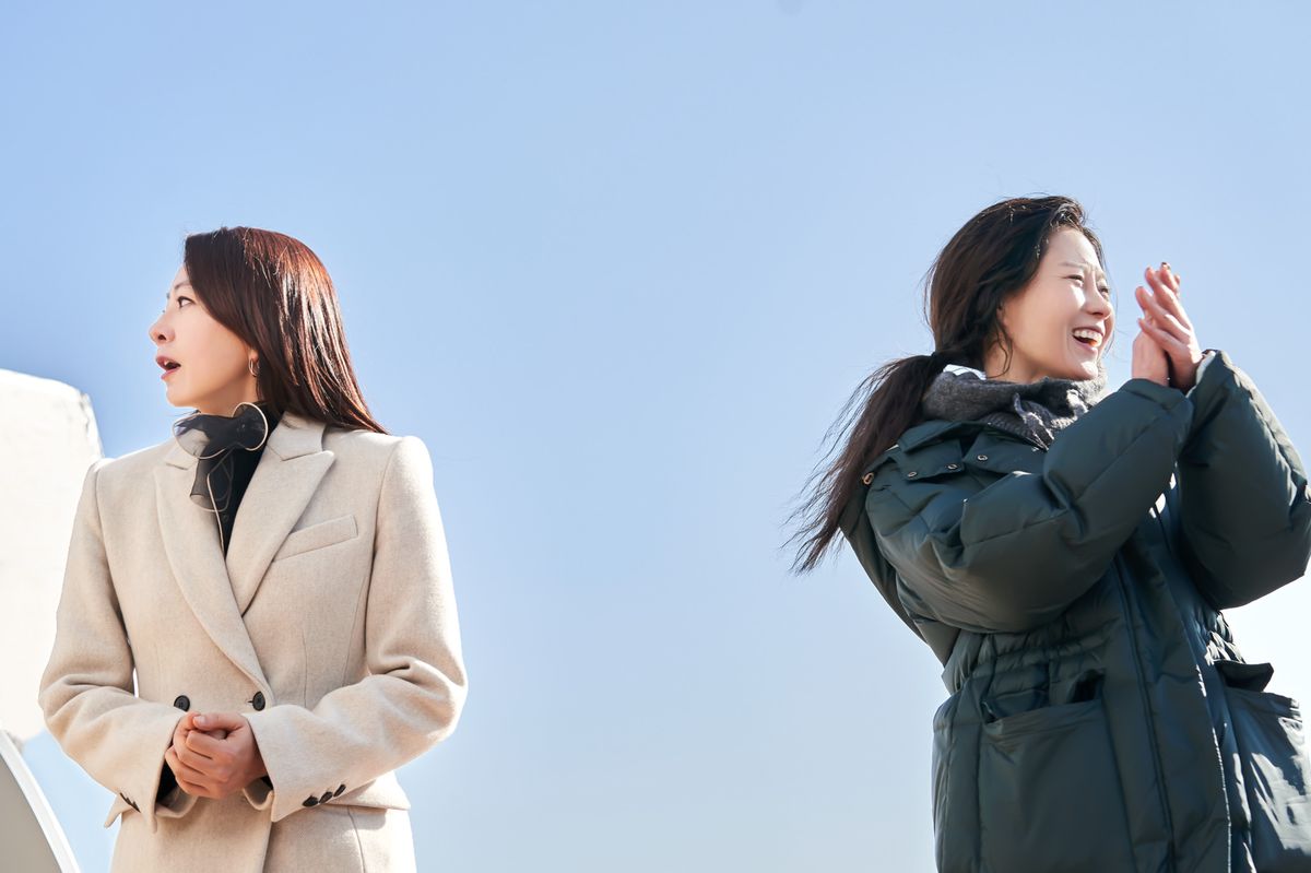 «Queenmaker» avec, à g., Kim Hee-ae et, à dr., Moon So-ri.