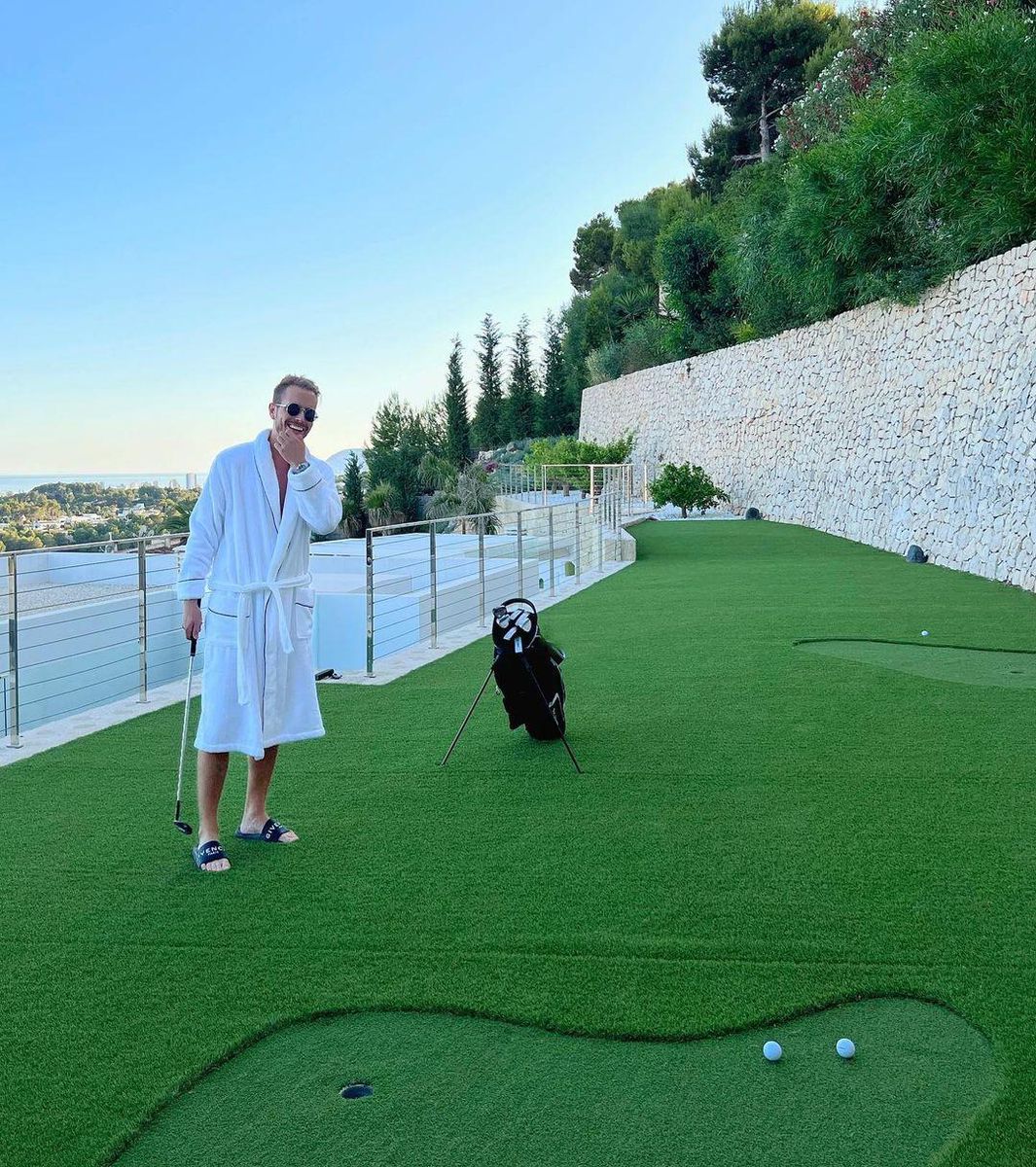 Der 29-Jährige bestätigte, dass Bibi sich dazu entschieden hätte, sich von ihm zu trennen.