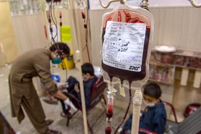 Ils refusent du «sang de vacciné» pour leur bébé malade