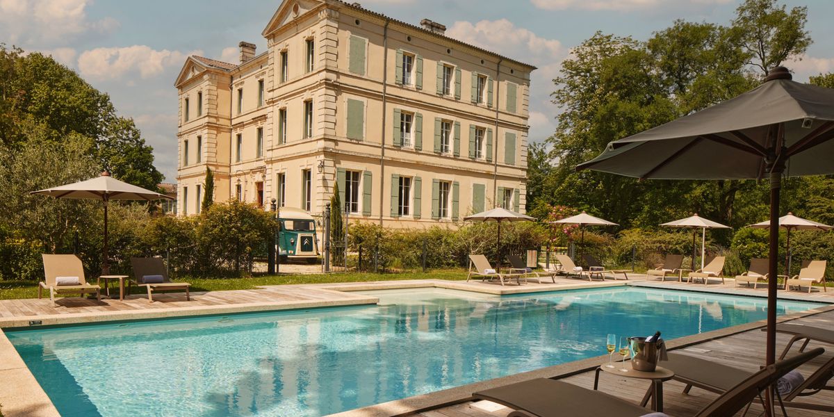 Boutiquehotel-Ch-teau-de-Montcaud-Ein-Schweizer-erf-llte-sich-mit-diesem-Schloss-in-S-dfrankreich-einen-Traum-nun-k-nnen-alle-in-sein-Hotel-einchecken