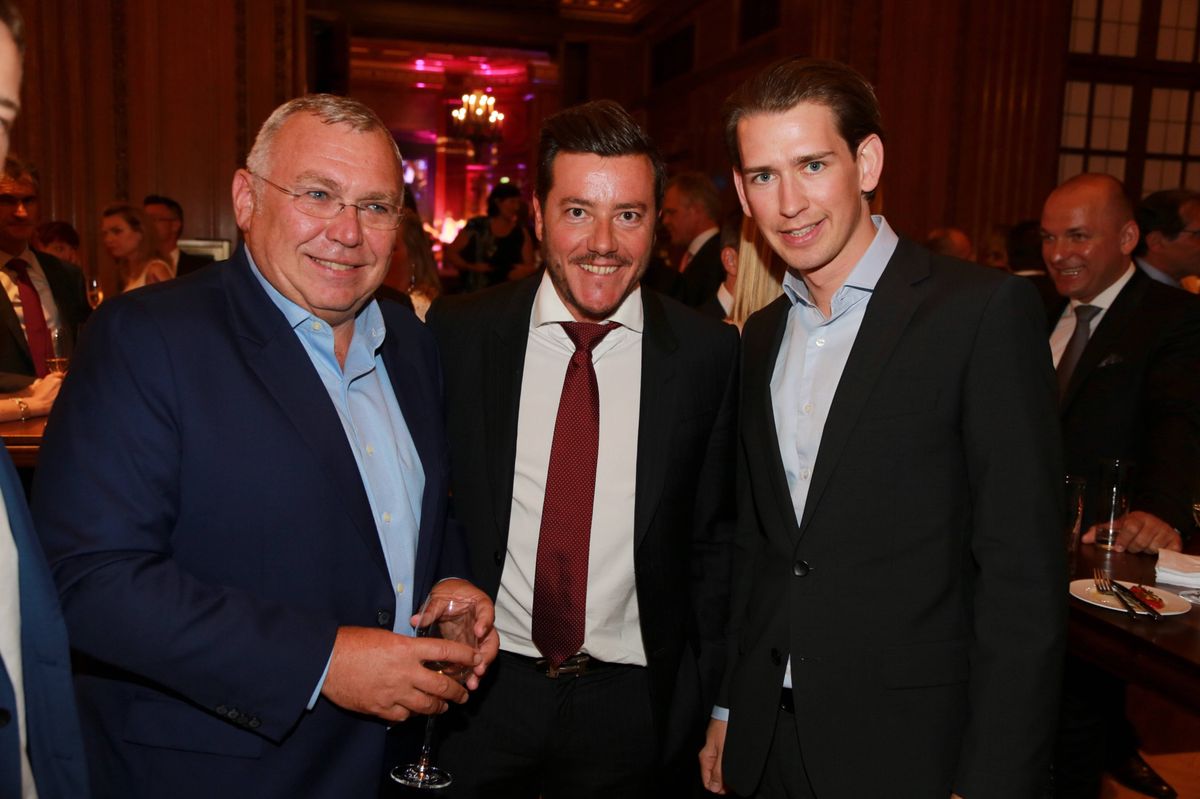 Signa Auf Benkos Gläubigerliste stehen illustre Namen, doch manches