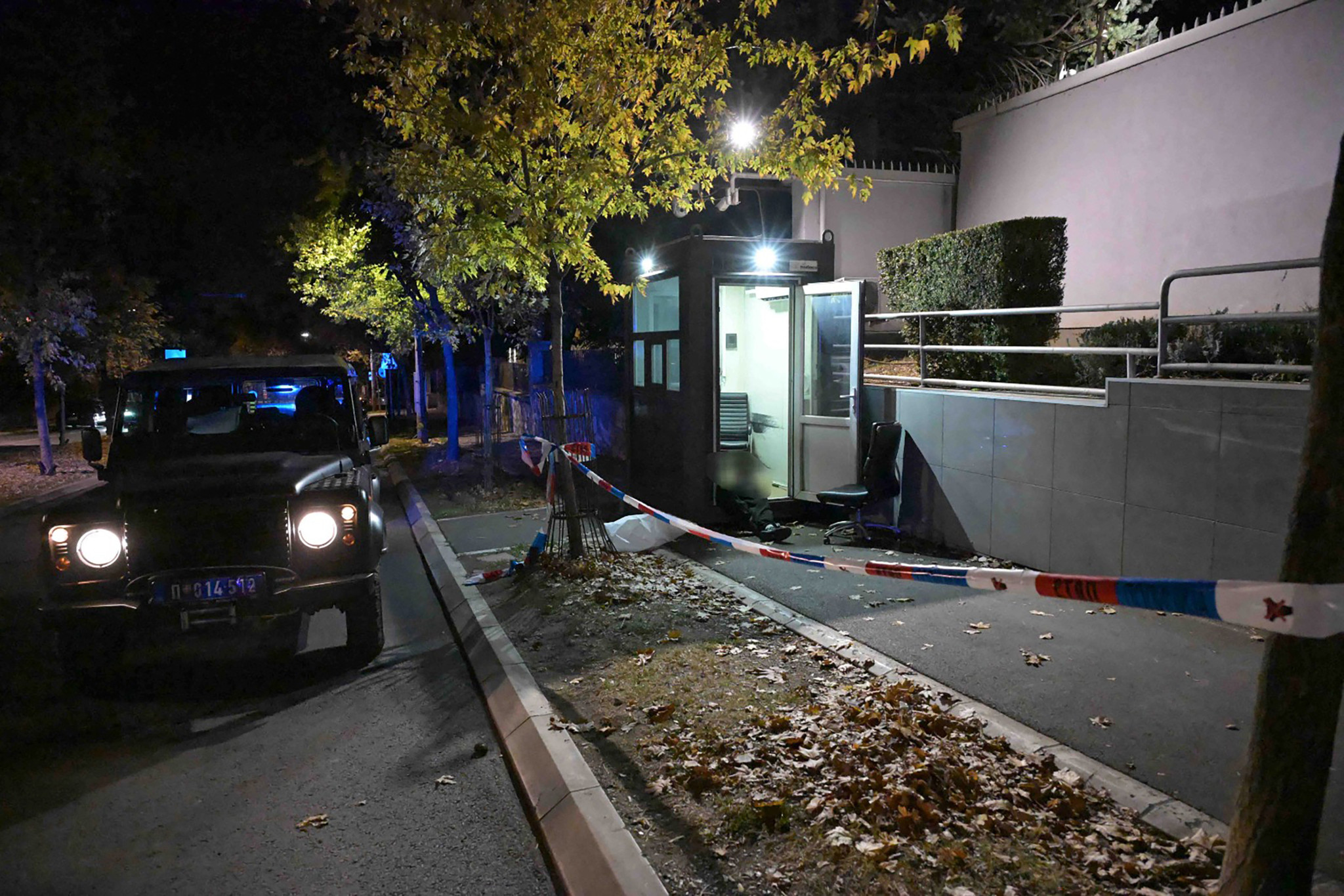 Image accompagnant « Attaque à Belgrade: Un assaillant abattu par la police devant l’ambassade d’Israël ».