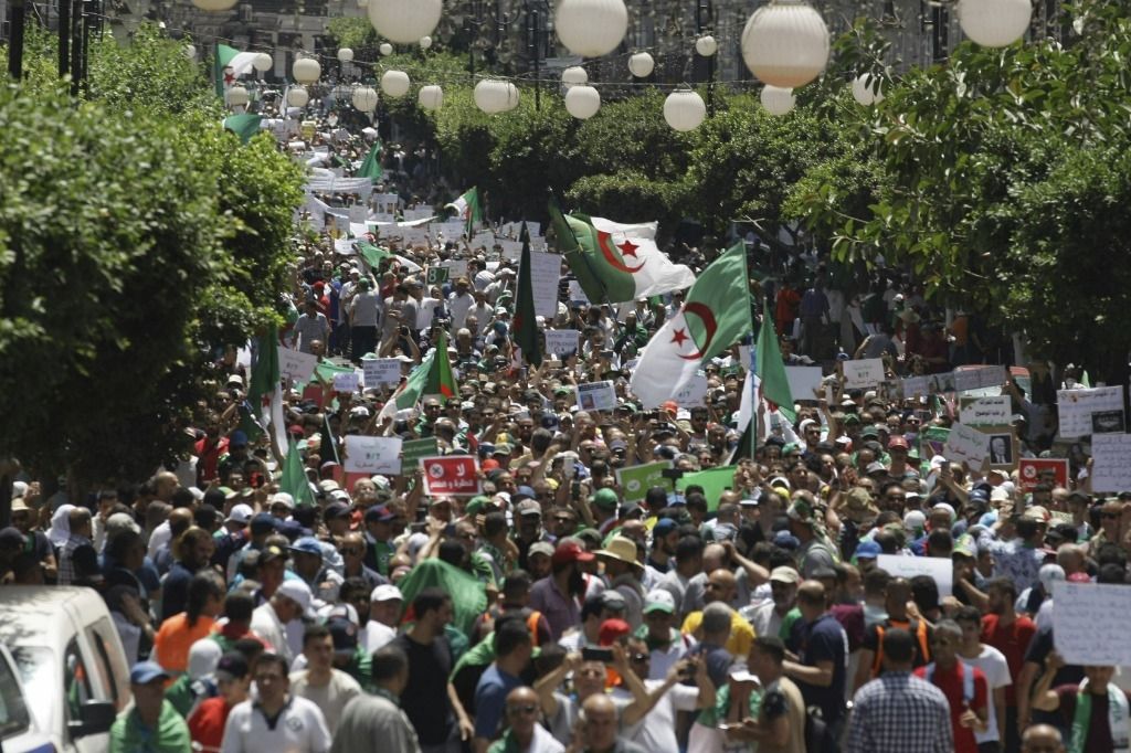 Des terroristes présumés arrêtés in extremis