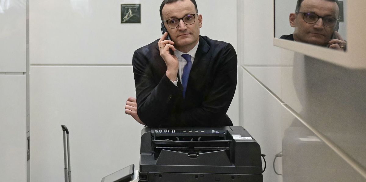 Jens Spahn: Withdrawal from Budget Committee after Sardinia affair
