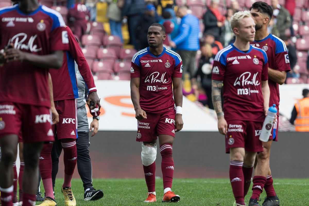Premier but pour Dereck Kutesa (au centre) depuis son retour en Grenat. Mais cela n’a pas suffi à offrir la victoire à Servette contre Lucerne.