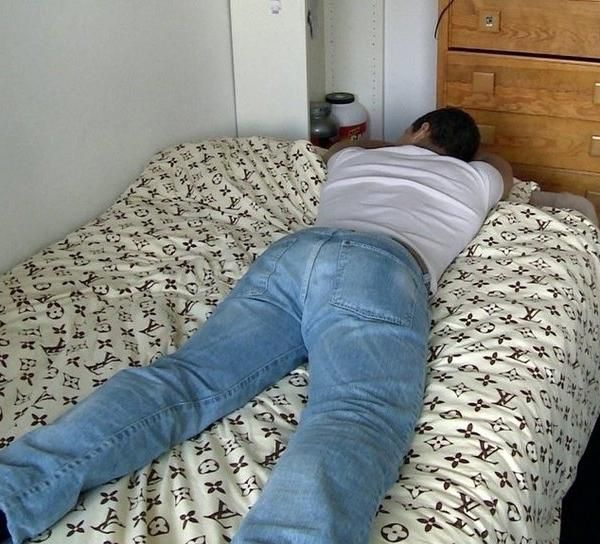 À l'heure actuelle, le jeune homme est détenu à l'établissement pénitentiaire zurichois de Pöschwies, où les frais s'élèvent à 15'000 francs par mois.