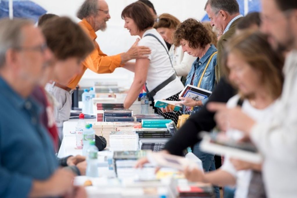 Livre sur les quais: fréquentation en hausse