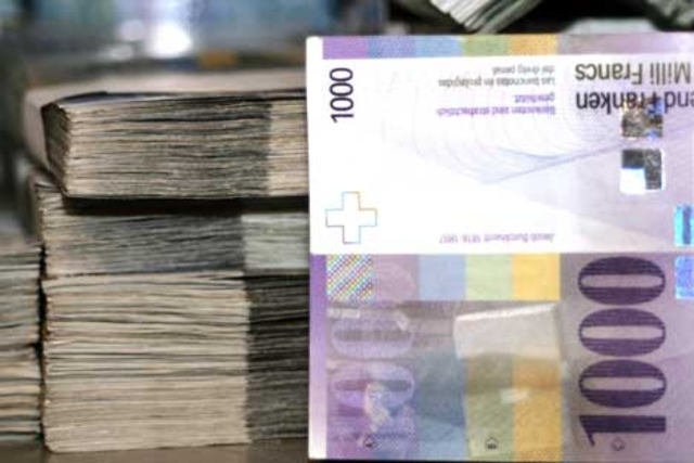Un avocat suisse plaide coupable d'aide à la fraude fiscale