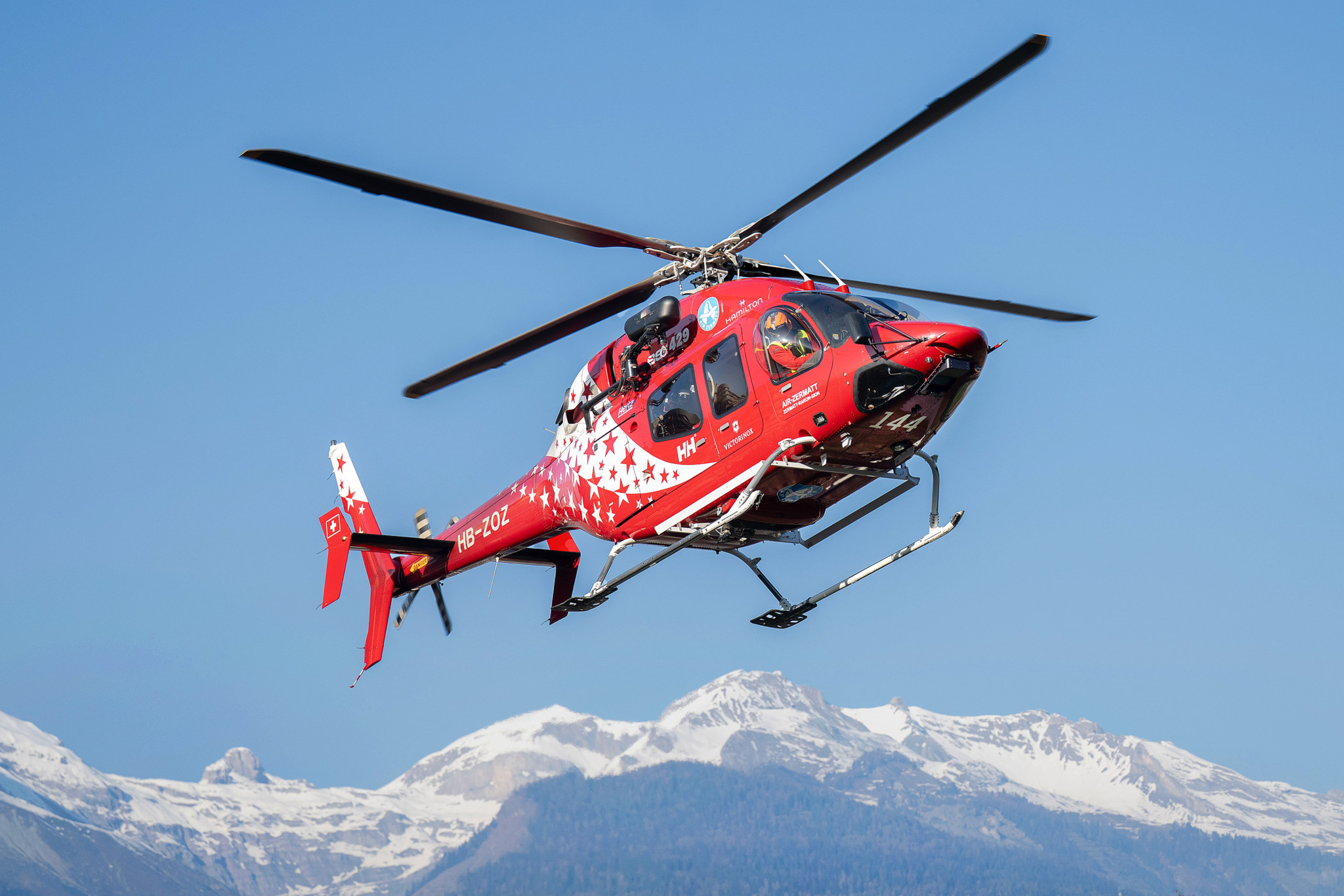 Canton du Valais: Un alpiniste fait une chute mortelle au Nadeljoch, à Saas-Fee