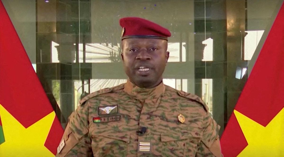 Burkina Faso Dans Un Premier Temps La Junte Militaire R tablit La