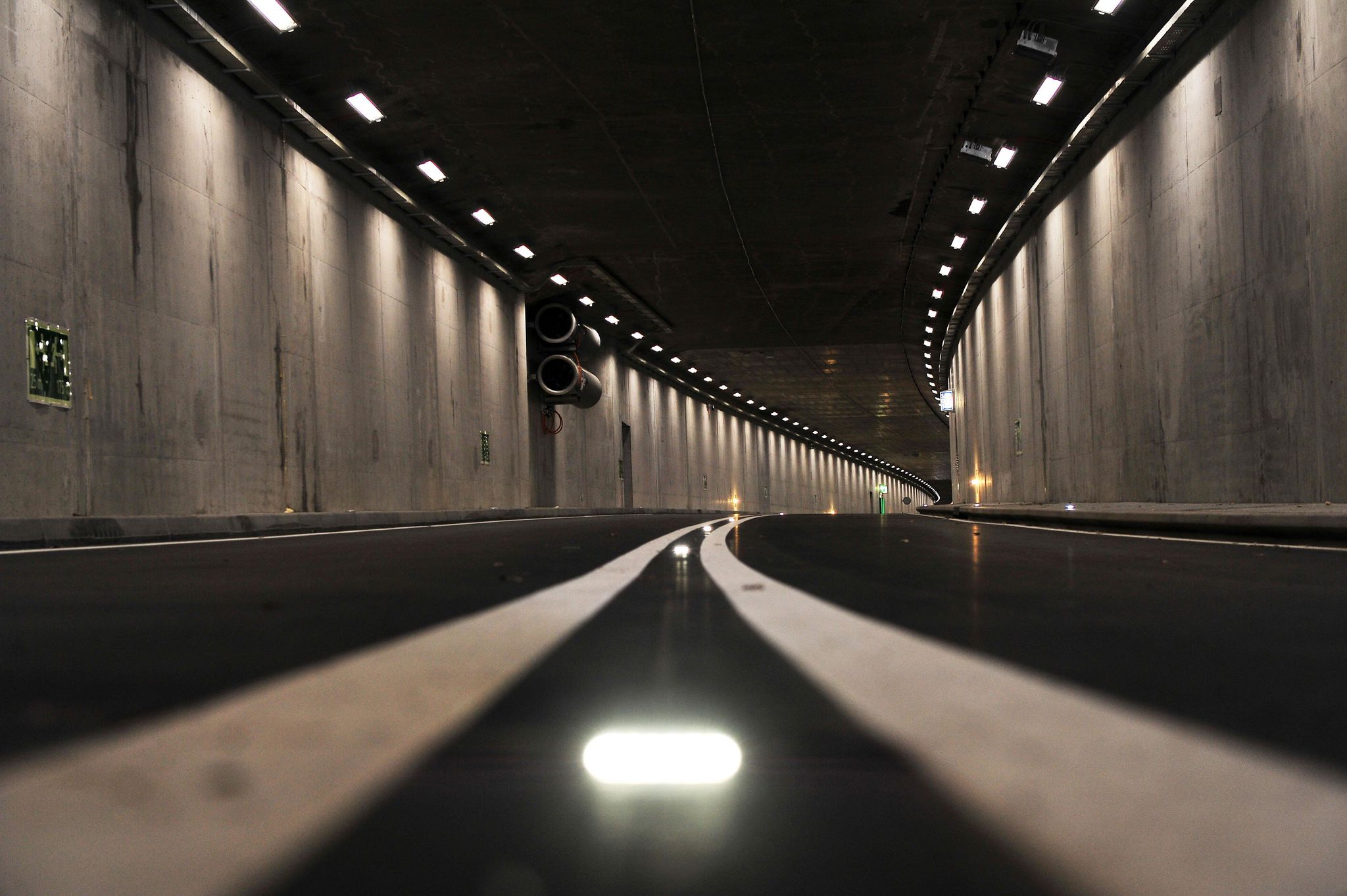 Tunnel de la tranchée couverte de Vésenaz, une semaine avant son inauguration officielle, en janvier 2014.