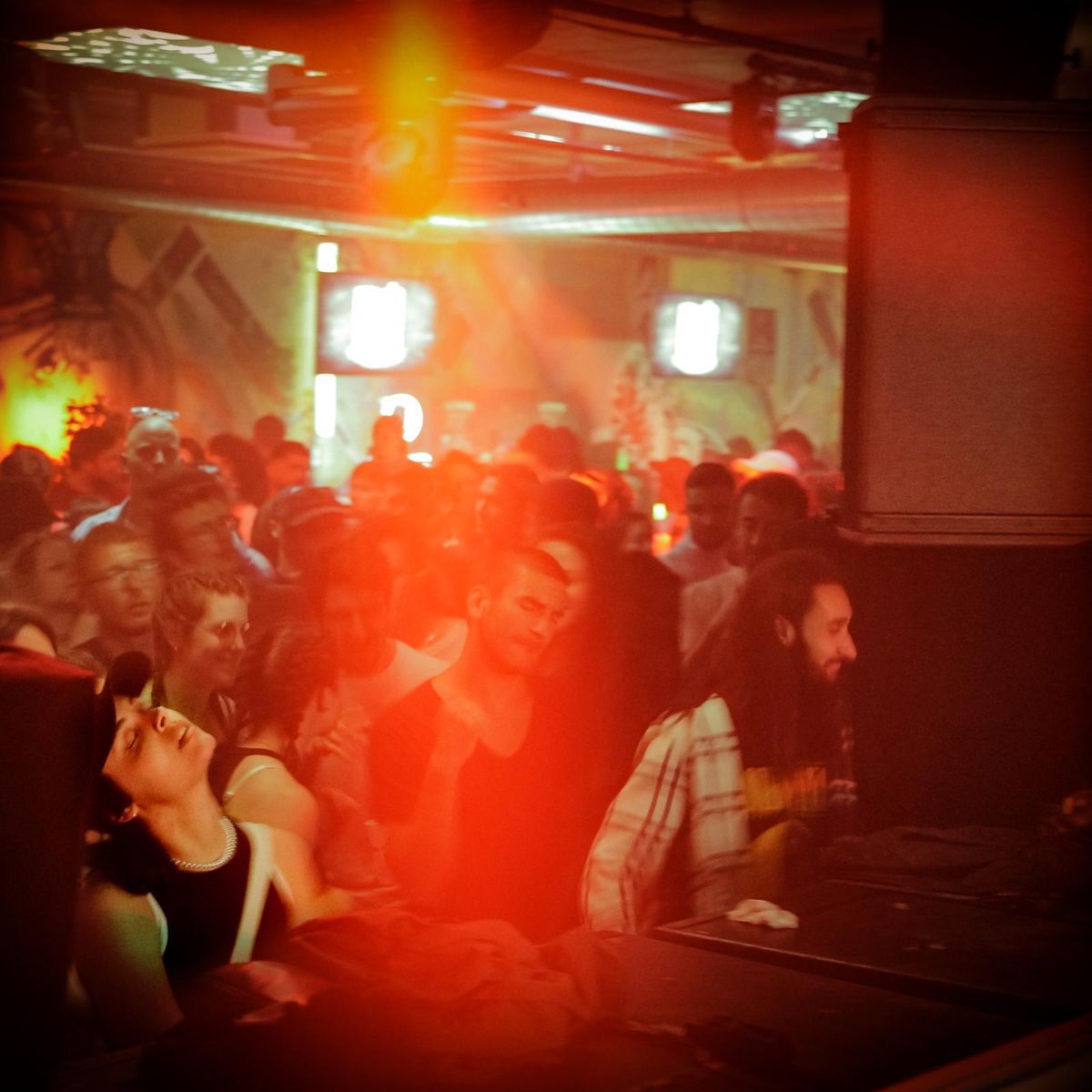 Le car wash de Plan-les-Ouates se transforme la nuit en club techno