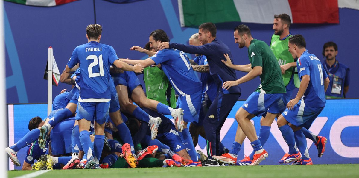 Grâce à un but à la 98e, l’Italie défiera la Suisse