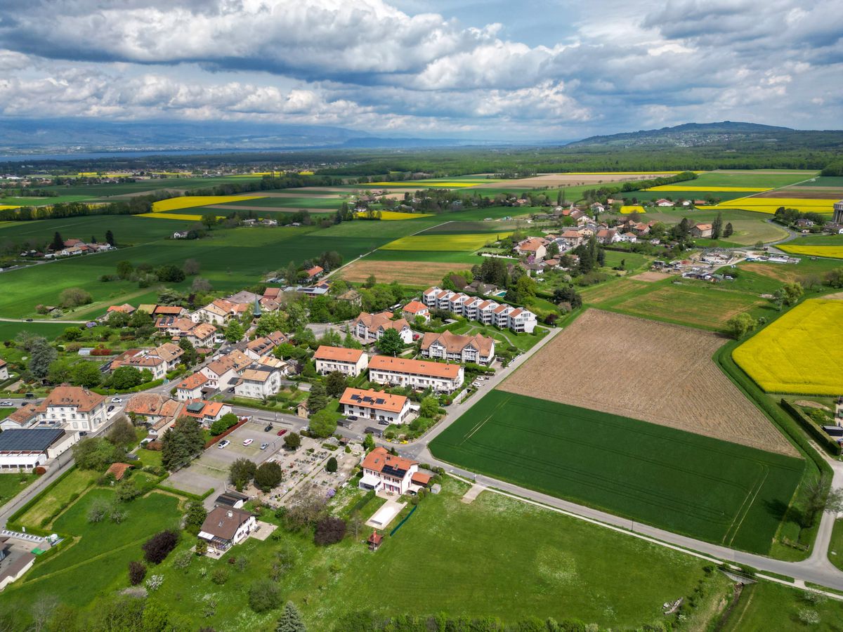 La commune de Jussy, qui a trop de résidences secondaires