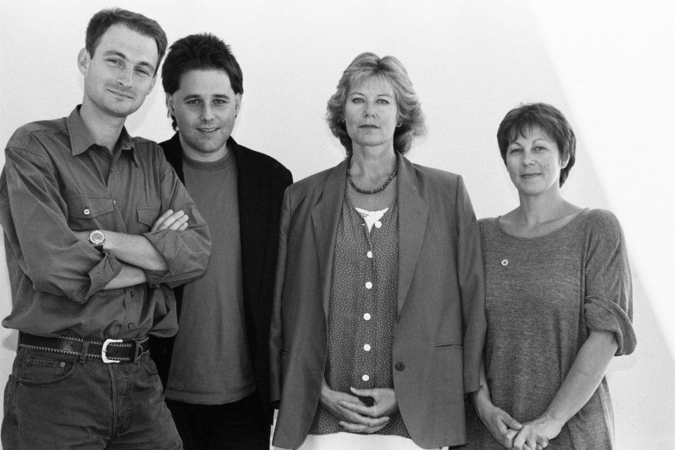 Am Anfang seiner Karriere: Pulver (ganz links im Bild) 1994 an der Delegiertenversammlung der Grünen Schweiz. Neben ihm Adrian Schmid, Verena Diener und Erica Hennequin. 