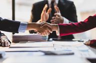 Die grössten M&A-Deals 2026: Der Mega-Rekord von 1999 ist gefallen