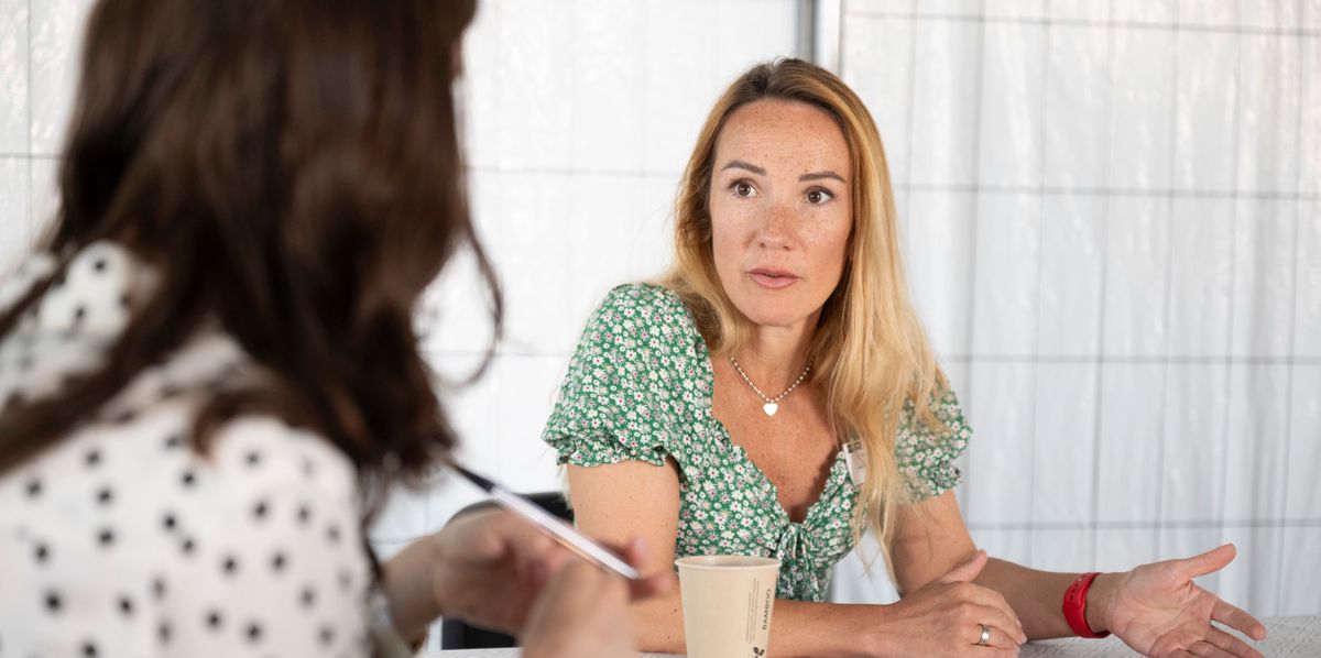 Originaire de Lviv et domiciliée à Vevey, Nadiia Monchak envisage d’ouvrir un cabinet d’esthéticienne-visagiste, mais elle estime son niveau de français encore insuffisant. Elle va bénéficier de cours de langue et d’un stage d’un an maximum.